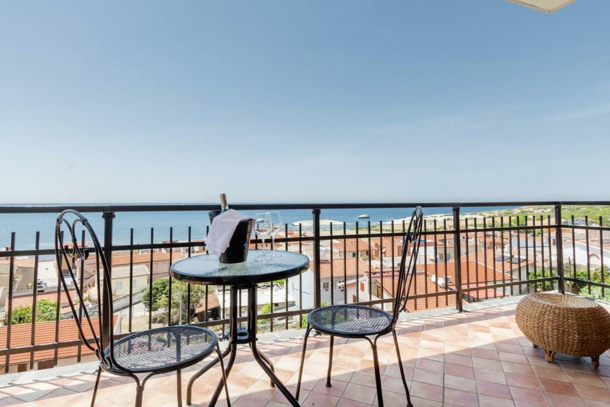 Mare Lughente Bed & Breakfast S'Archittu Dış mekan fotoğraf