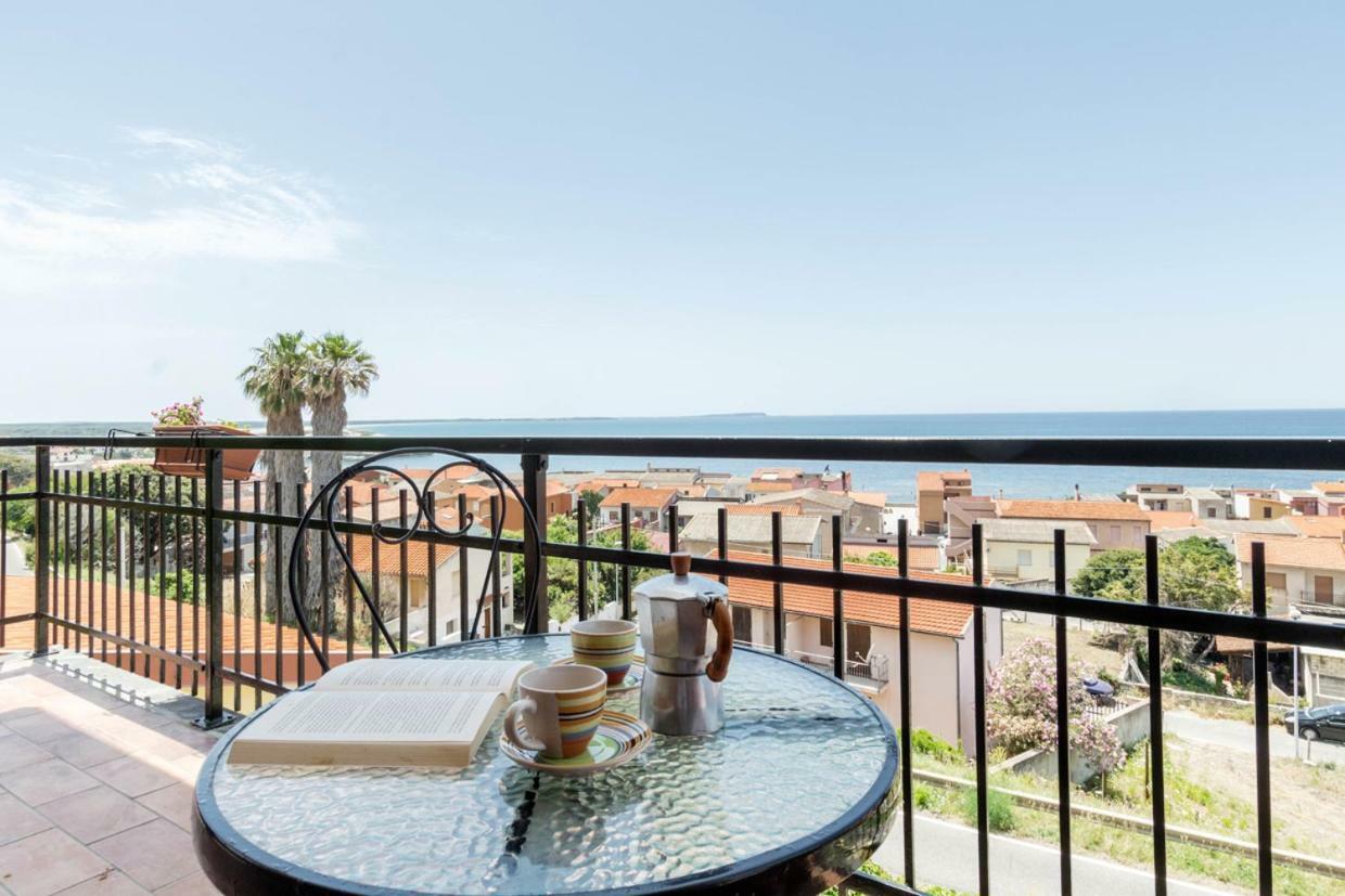 Mare Lughente Bed & Breakfast S'Archittu Dış mekan fotoğraf