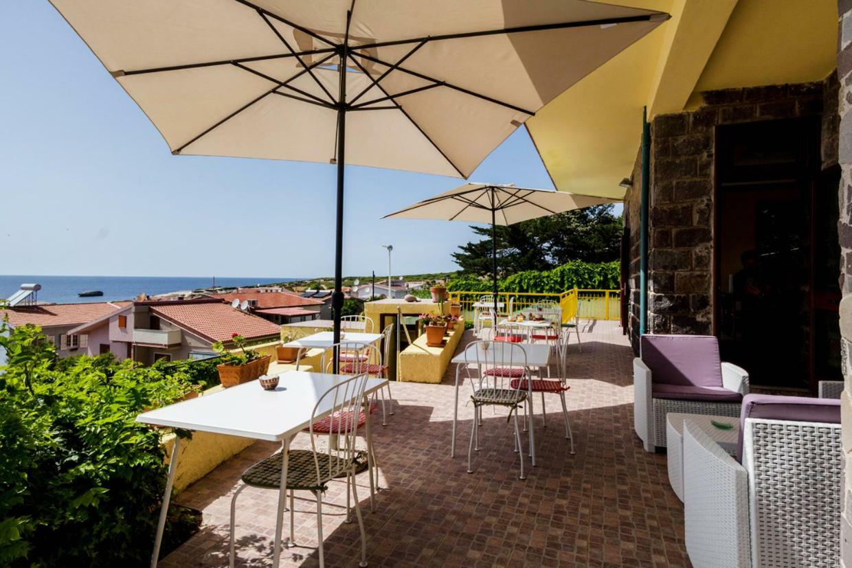 Mare Lughente Bed & Breakfast S'Archittu Dış mekan fotoğraf