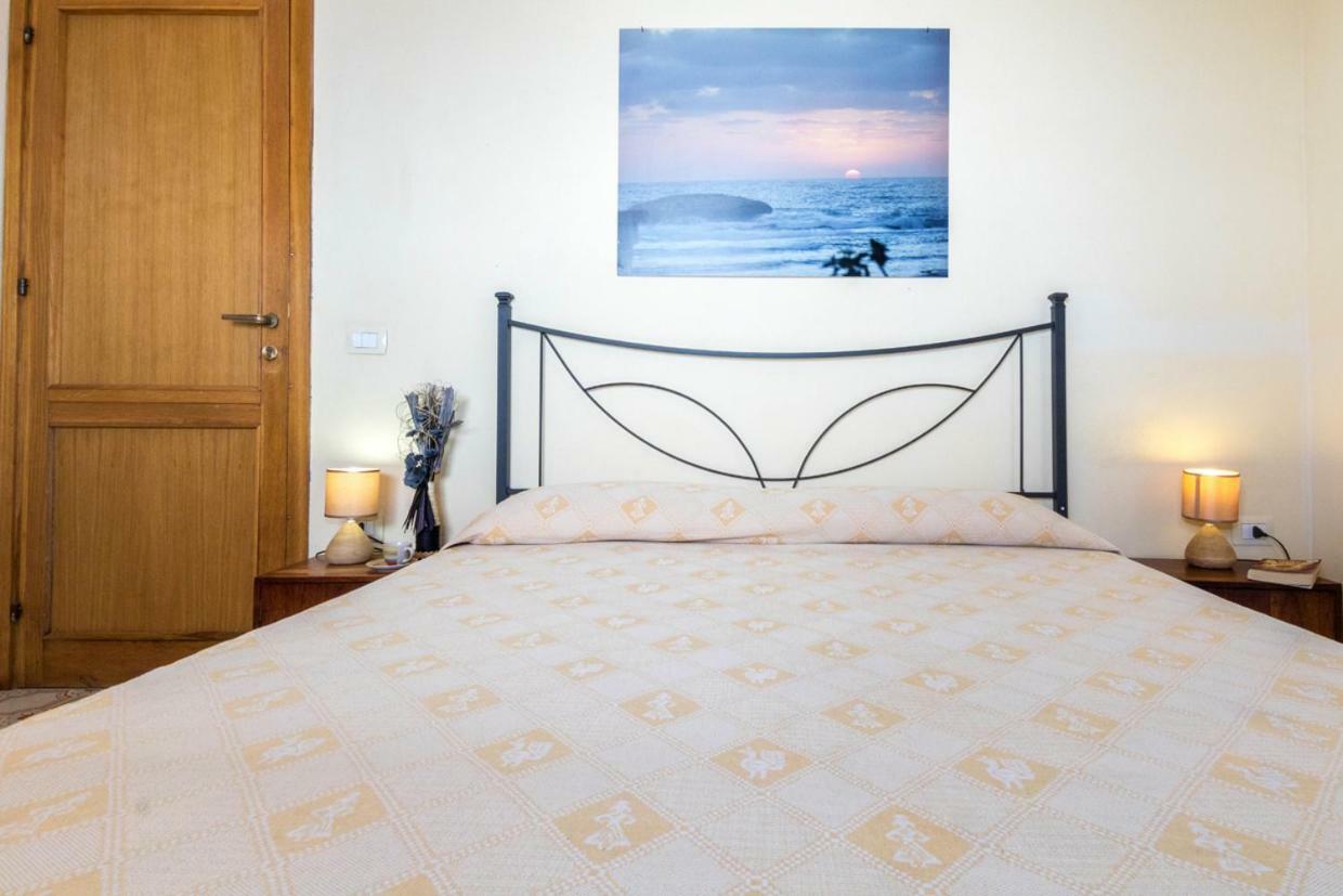 Mare Lughente Bed & Breakfast S'Archittu Dış mekan fotoğraf