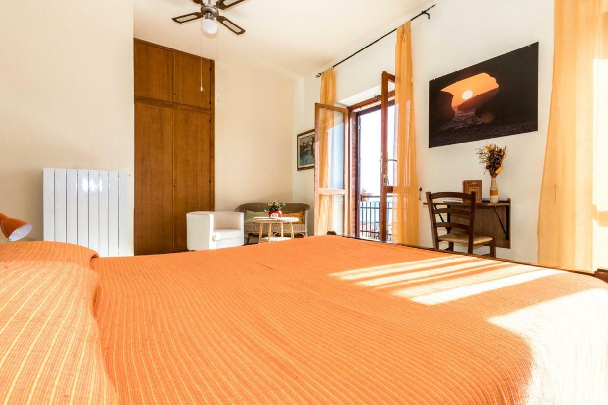 Mare Lughente Bed & Breakfast S'Archittu Dış mekan fotoğraf