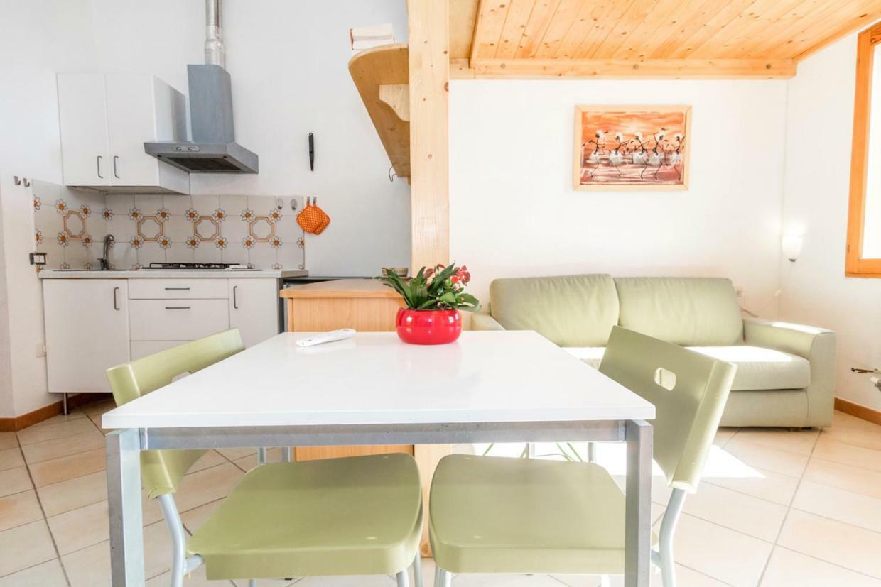 Mare Lughente Bed & Breakfast S'Archittu Dış mekan fotoğraf